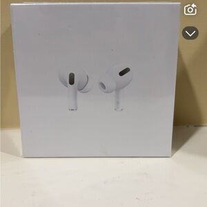Apple White Earbud Headphones